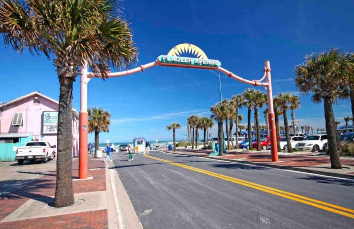 Appartement Beachside Serenity Private Balcony With Ocean View, Heated Pool, Bbq, King Bed