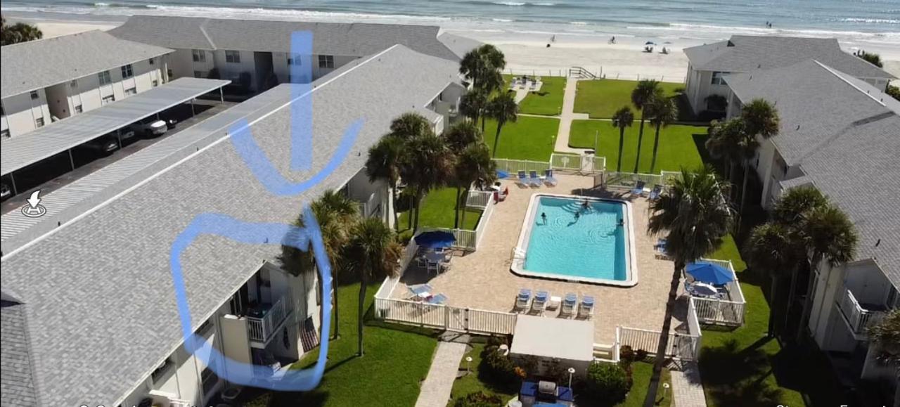 Beachside Serenity Private Balcony With Ocean View, Heated Pool, Bbq, King Bed Appartement *