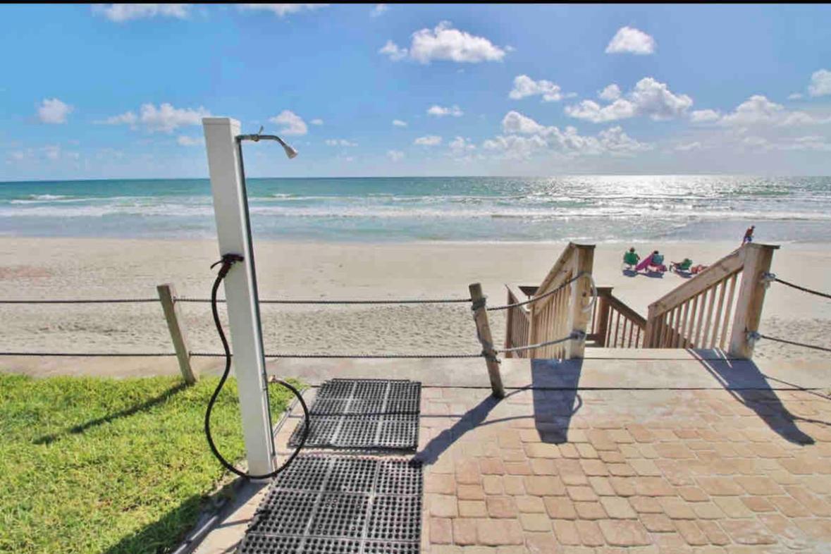 Appartement Beachside Serenity Private Balcony With Ocean View, Heated Pool, Bbq, King Bed *