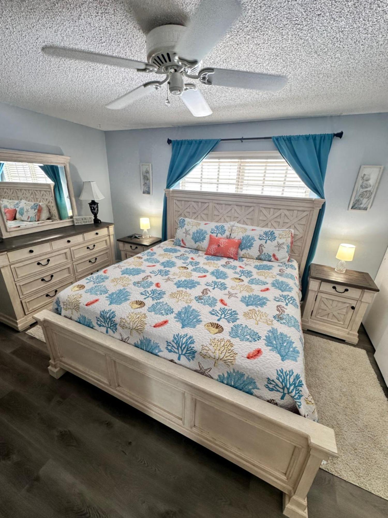 Beachside Serenity Private Balcony With Ocean View, Heated Pool, Bbq, King Bed Appartement New Smyrna Beach